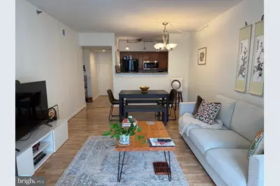 1001 N Randolph Street #712, Arlington, VA 22201 - Photo 2