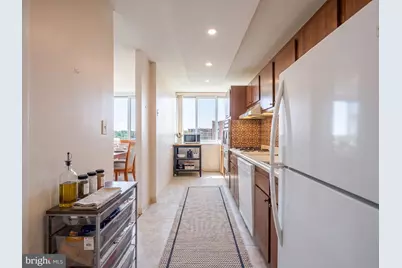 1301 S Arlington Ridge Road #711, Arlington, VA 22202 - Photo 8