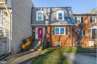 16 S Abingdon Street, Arlington, VA 22204 - Photo 1