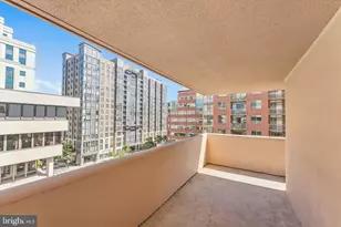 1301 N Courthouse Rd, Arlington, VA 22201 - Photo 1