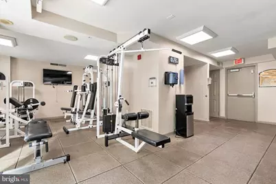 880 N Pollard Street #406, Arlington, VA 22203 - Photo 18