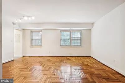 1320 Fort Myer Drive #802, Arlington, VA 22209 - Photo 4