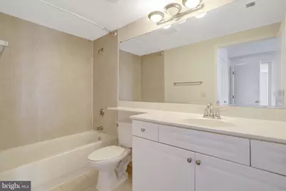 851 N Glebe Road #311, Arlington, VA 22203 - Photo 16