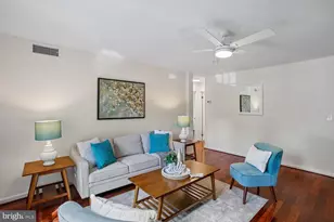 2621 S Walter Reed Dr S, Arlington, VA 22206 - Photo 6