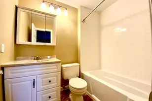 1827 N Uhle St, Arlington, VA 22201 - Photo 14