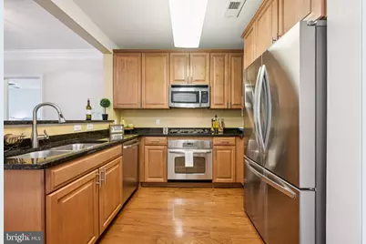 2101 N Monroe Street N #107, Arlington, VA 22207 - Photo 6