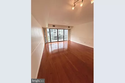[Address not provided], Arlington, VA 22209 - Photo 2