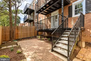 2888 S Buchanan St, Arlington, VA 22206 - Photo 18