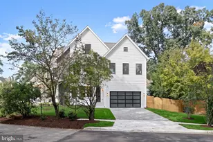 3233 4th St N, Arlington, VA 22201 - Photo 2