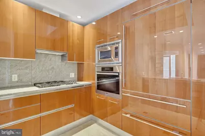 1881 N Nash Street #1605, Arlington, VA 22209 - Photo 6