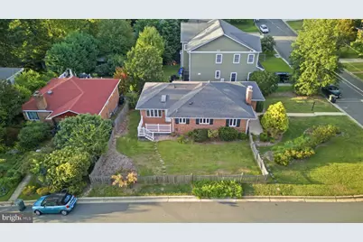 3376 N Buchanan Street, Arlington, VA 22207 - Photo 2
