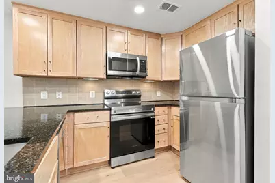 888 N Quincy Street #1107, Arlington, VA 22203 - Photo 2