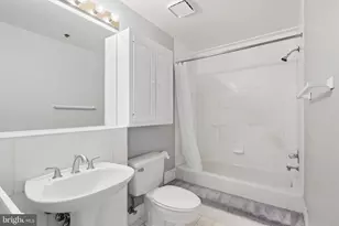 1211 S Eads St, Arlington, VA 22202 - Photo 18