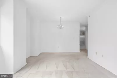 1211 S Eads Street #405, Arlington, VA 22202 - Photo 12