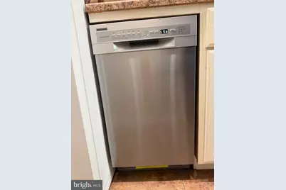 1742 Rhodes Street N #5-304, Arlington, VA 22201 - Photo 14