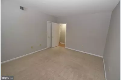 1809 N Queens Lane #2-147, Arlington, VA 22201 - Photo 4