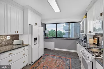 4141 N North Henderson Road #311, Arlington, VA 22203 - Photo 12