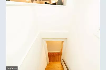 1037 16th Street S, Arlington, VA 22202 - Photo 8