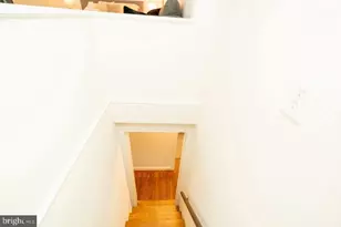 1037 16th St S, Arlington, VA 22202 - Photo 8