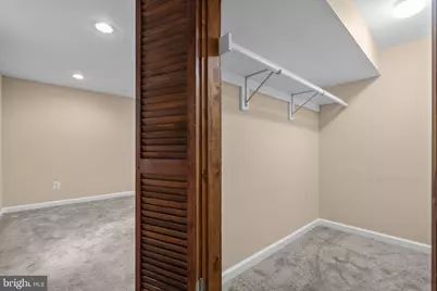 2427 N Sycamore Street, Arlington, VA 22207 - Photo 14