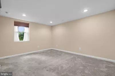 2427 N Sycamore Street, Arlington, VA 22207 - Photo 12