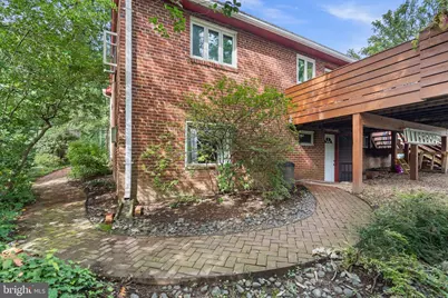 2427 N Sycamore Street, Arlington, VA 22207 - Photo 1