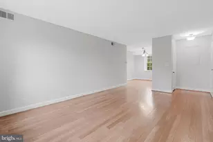 4704 30th St S, Arlington, VA 22206 - Photo 6