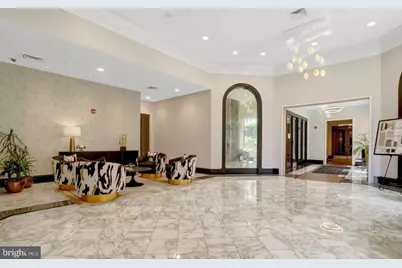 851 N Glebe Road #207, Arlington, VA 22203 - Photo 32