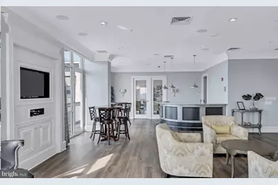 851 N Glebe Road #207, Arlington, VA 22203 - Photo 36