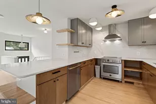 963 N Rochester St, Arlington, VA 22205 - Photo 8