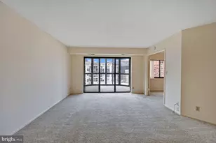 1600 Oak Street N, Arlington, VA 22209 - Photo 10