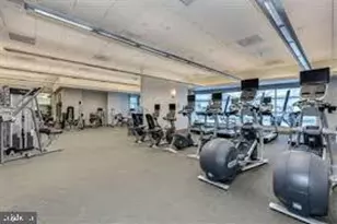 1881 N Nash St, Arlington, VA 22209 - Photo 24