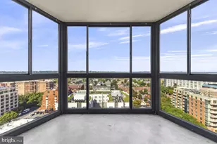 900 N Stafford St, Arlington, VA 22203 - Photo 2