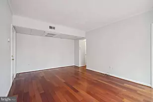 1758 N Rhodes St, Arlington, VA 22201 - Photo 8