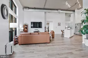2720 S Arlington Mill Dr, Arlington, VA 22206 - Photo 14