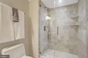 1001 N Randolph St, Arlington, VA 22201 - Photo 26
