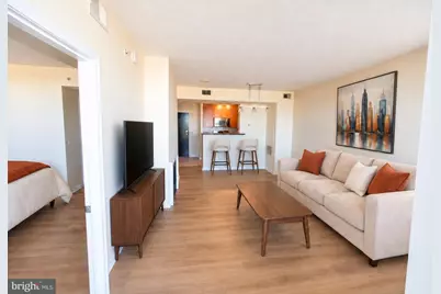 851 N Glebe Road #1714, Arlington, VA 22203 - Photo 2