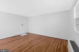 2030 N Vermont St, Arlington, VA 22207 - Photo 6