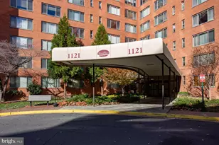1121 Arlington Blvd, Arlington, VA 22209 - Photo 18