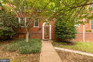 1801 Key Blvd, Arlington, VA 22201 - Photo 1