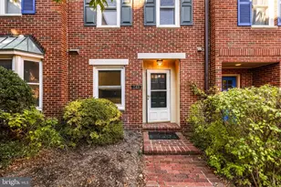 1148 N Taylor Street N, Arlington, VA 22201 - Photo 2