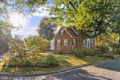 715 W View Terrace, Alexandria, VA 22301 - Photo 18