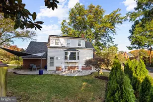 715 W View Terrace, Alexandria, VA 22301 - Photo 8