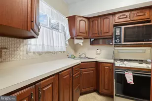 1750 Preston Rd, Alexandria, VA 22302 - Photo 4