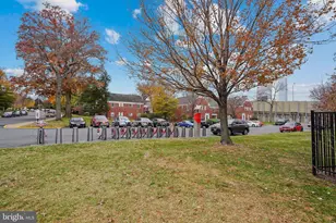 1225 Martha Custis Dr, Alexandria, VA 22302 - Photo 38