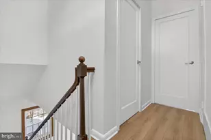 3129 Martha Custis Dr, Alexandria, VA 22302 - Photo 12