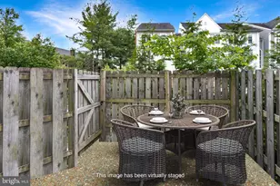 273 S Pickett Street S, Alexandria, VA 22304 - Photo 4