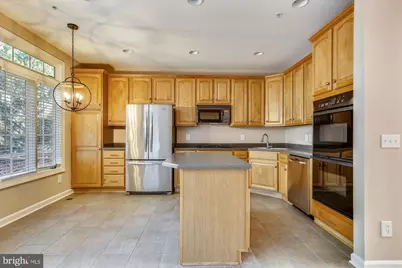 707 Hawkins Way, Alexandria, VA 22314 - Photo 10