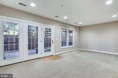 707 Hawkins Way, Alexandria, VA 22314 - Photo 28