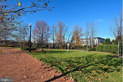 707 Hawkins Way, Alexandria, VA 22314 - Photo 40